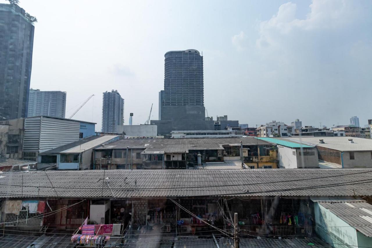 The Beds Ever Hostel (Adults Only) Bangkok Ngoại thất bức ảnh