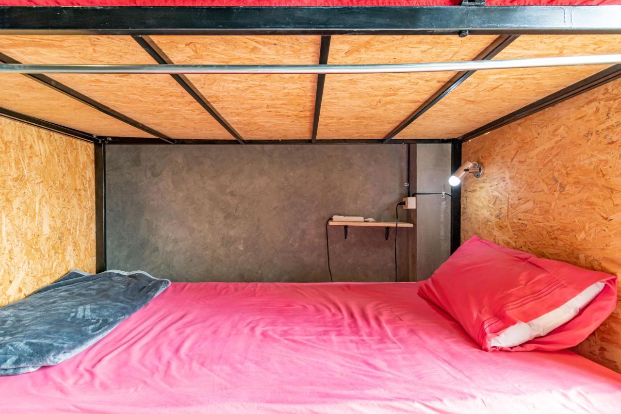 The Beds Ever Hostel (Adults Only) Bangkok Ngoại thất bức ảnh
